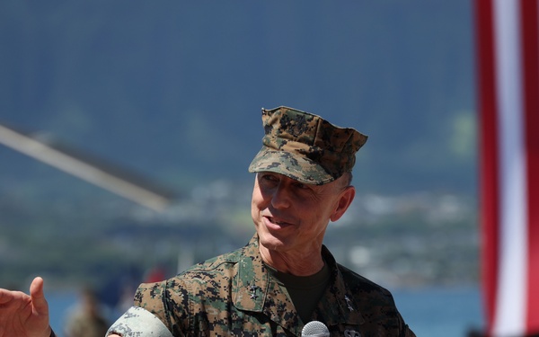 MAG-24 Change of Command