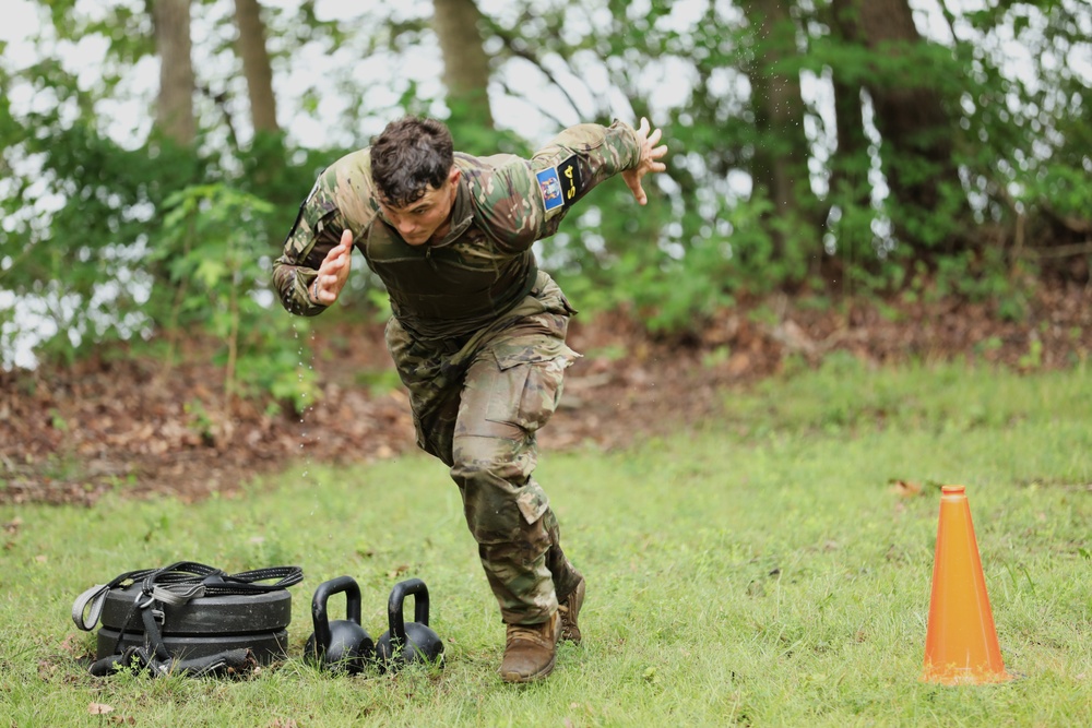 U.S. Army Spc. Rutledge Participates in Medal of Honor Run - 2025 National Best Warrior