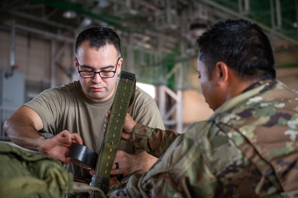 REFORPAC 2025: 374 LRS prepares cargo bundles for airdrop operations