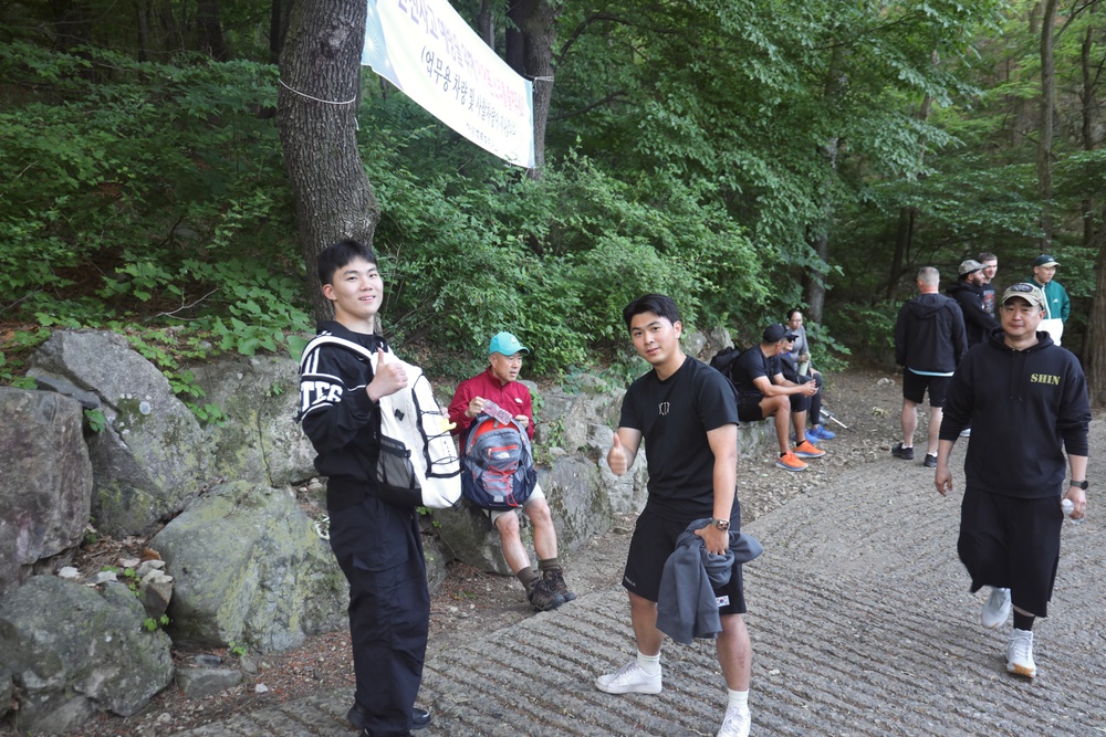 Chaplain’s Divine Ascent Hike_APSAN Mountain