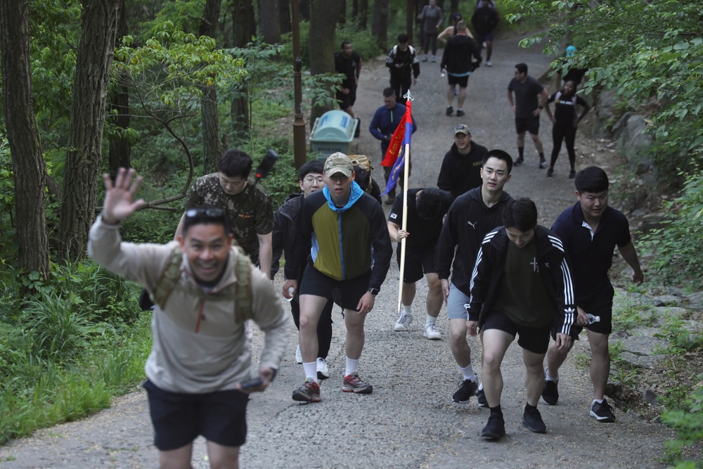 Chaplain’s Divine Ascent Hike_APSAN Mountain