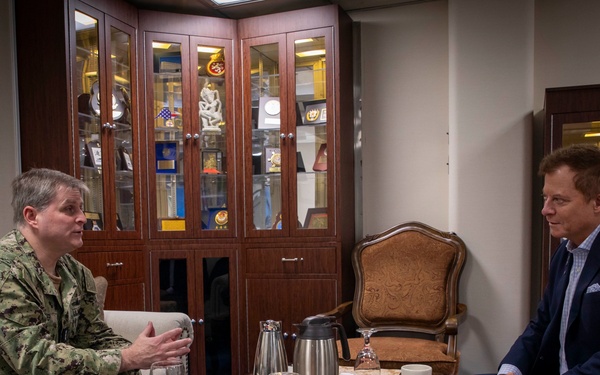 C7F Meets With Ambassador William Grayson