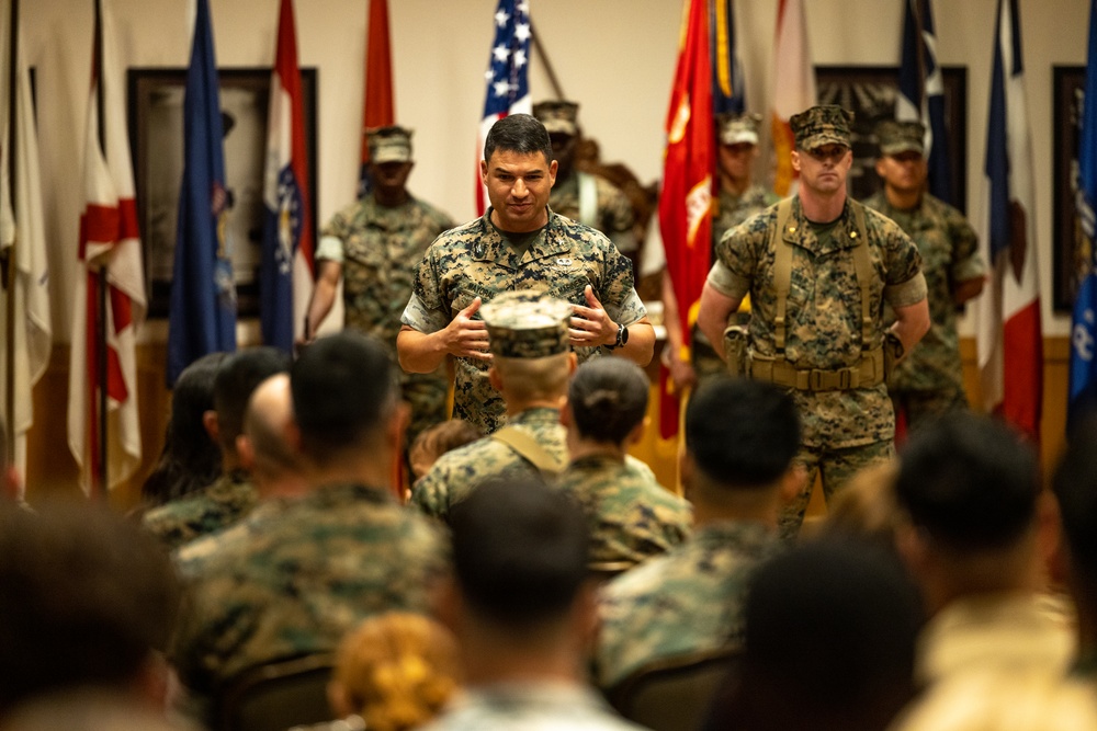 III MSB conducts change of command ceremony