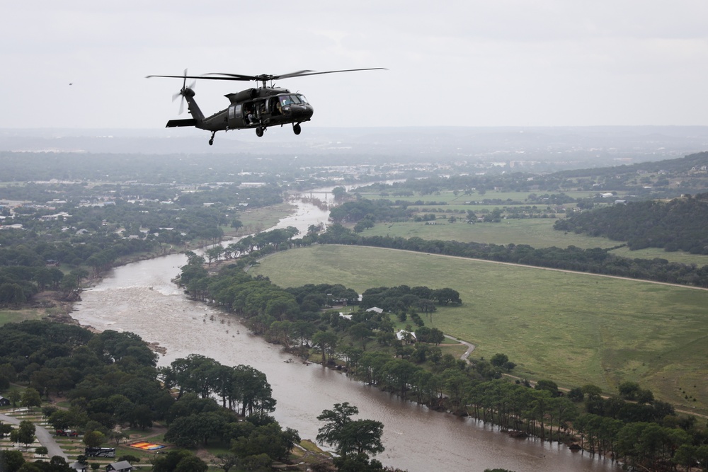 Nordhaus, Raines, visit Guardsmen on duty supporting Texas flood response