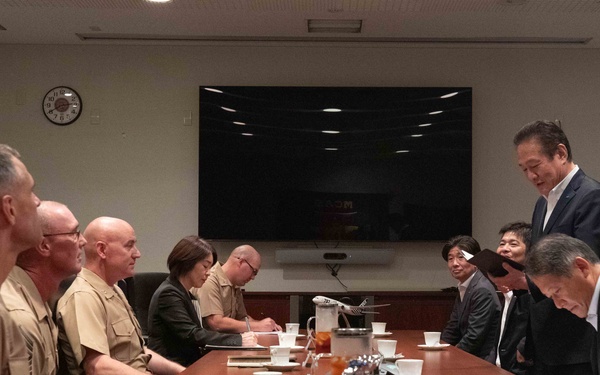 ANA Meeting with Sgt. Major Armentrout at MCAS Iwakuni