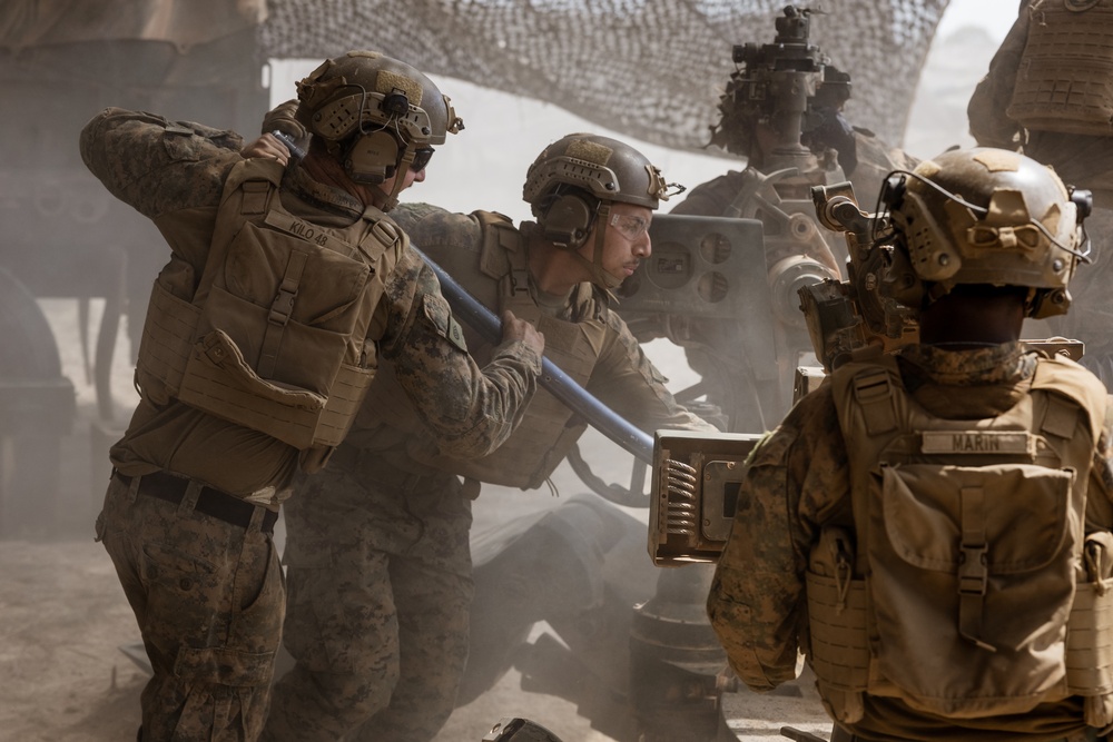 Talisman Sabre 25: 3rd Bn., 11th Marines, MRF-D 25.3, and 103 Battery, 8/12th Regiment conduct Bilateral Gunline Fire with M777 Howitzers