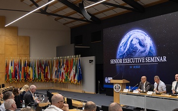 Marshall Center Senior Executive Seminar Focuses on Defense Strategy