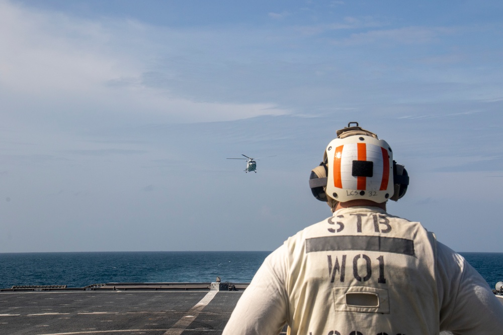 USS Santa Barbara (LCS 32), Royal Thai Navy Conduct Deck Landing Qualifications