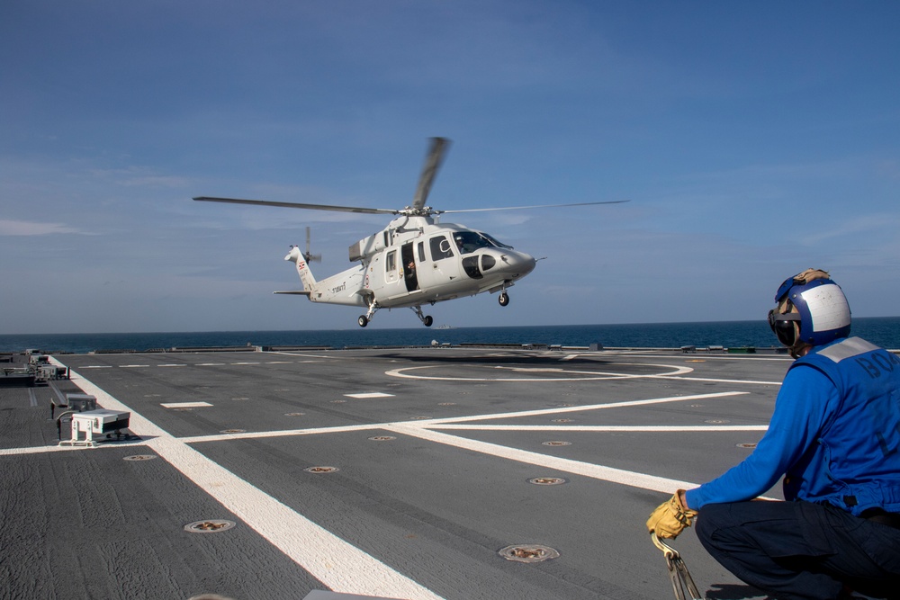 USS Santa Barbara (LCS 32), Royal Thai Navy Conduct Deck Landing Qualifications