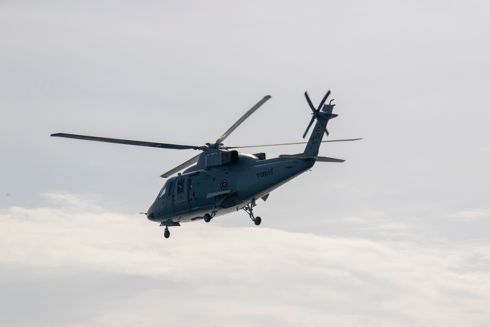 USS Santa Barbara (LCS 32), Royal Thai Navy Conduct Deck Landing Qualifications
