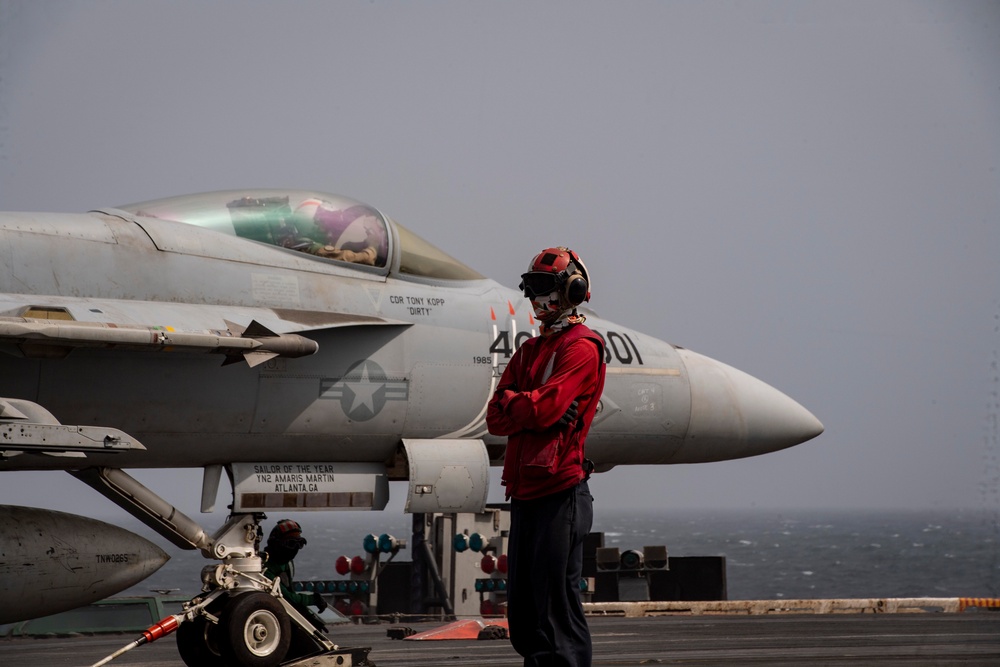 Nimitz Sailors Conduct Flight Operations