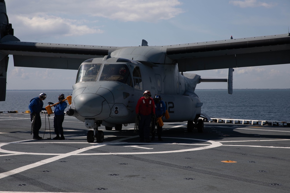 MV-22 Deck Landing
