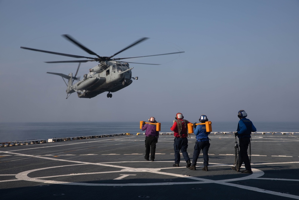 CH-53 On Deck