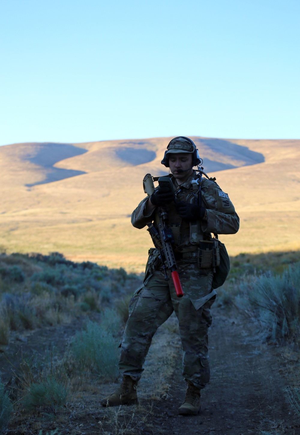 Engineers Construct a Defensive Position During Raven Focus