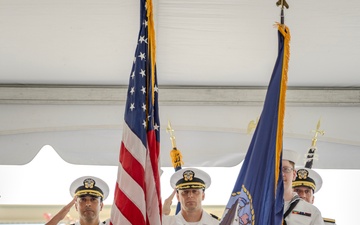 EOD Group TWO Holds Change of Command Ceremony