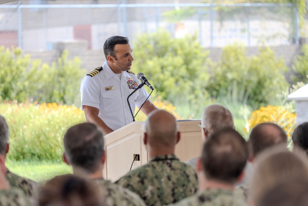 EOD Group TWO Holds Change of Command Ceremony