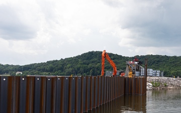 Lock and Dam 22 Launches Fish Ladder to Improve Migration Pathways