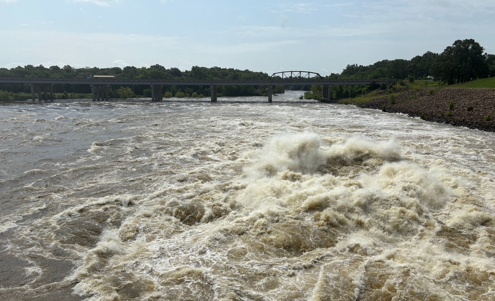 Engineers, lake office staff leverage high water, creativity to GOCI Hugo Dam