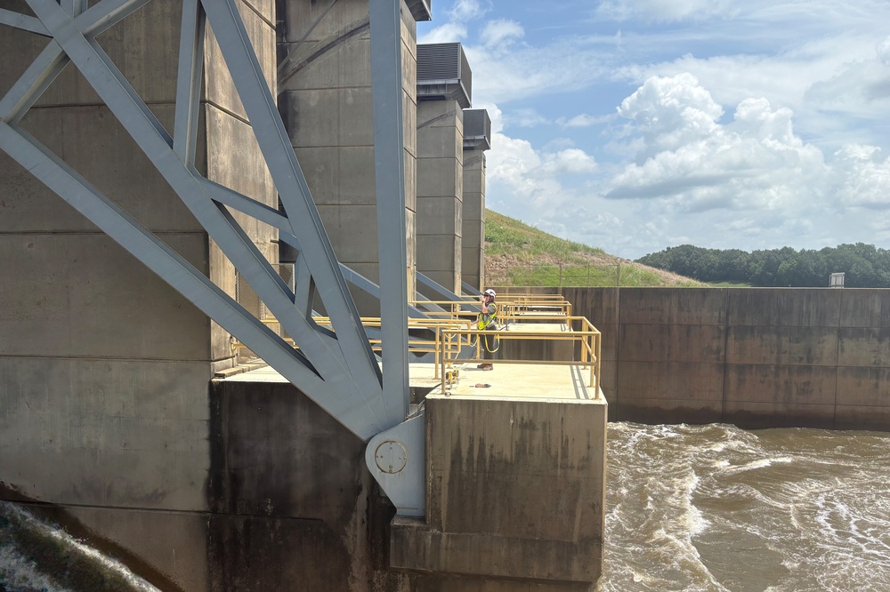 Engineers, lake office staff leverage high water, creativity to GOCI Hugo Dam