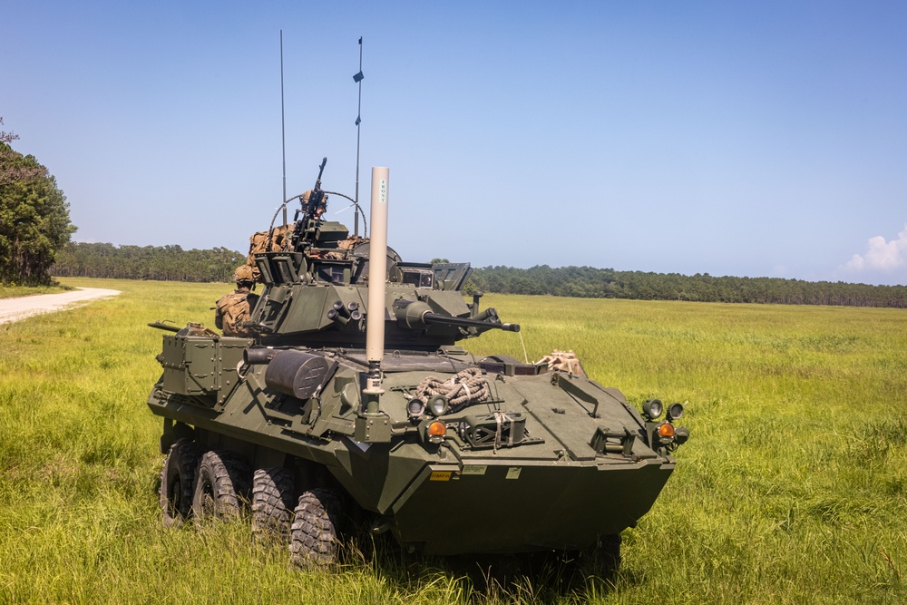 22nd MEU(SOC) | 2nd LAR Conducts Amphibious Assault During COMPTUEX