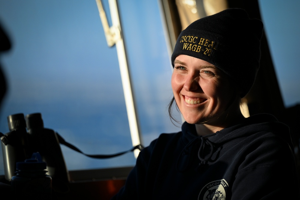 U.S. Coast Guard Cutter Healy arrives in the Arctic to conduct operational ice testing