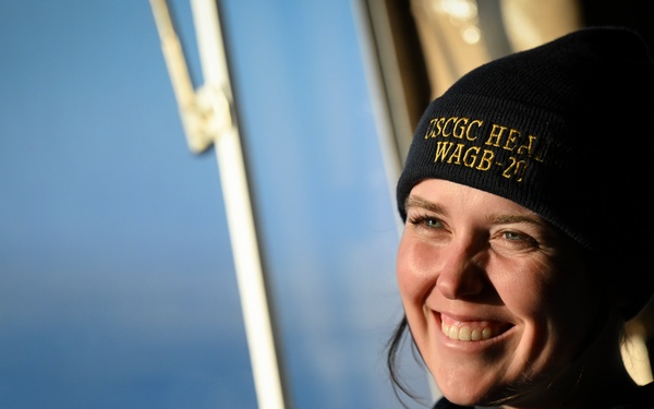 U.S. Coast Guard Cutter Healy arrives in the Arctic to conduct operational ice testing