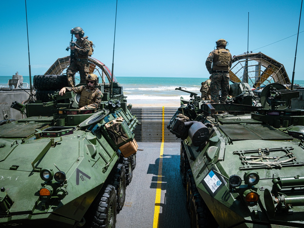 22nd MEU(SOC) | LAR Conducts Amphibious Assault During COMPTUEX