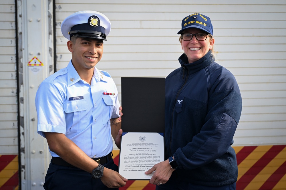 U.S. Coast Guard Cutter Healy arrives in the Arctic to conduct operational ice testing