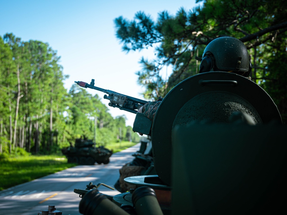 22nd MEU(SOC) | LAR Conducts Amphibious Assault During COMPTUEX