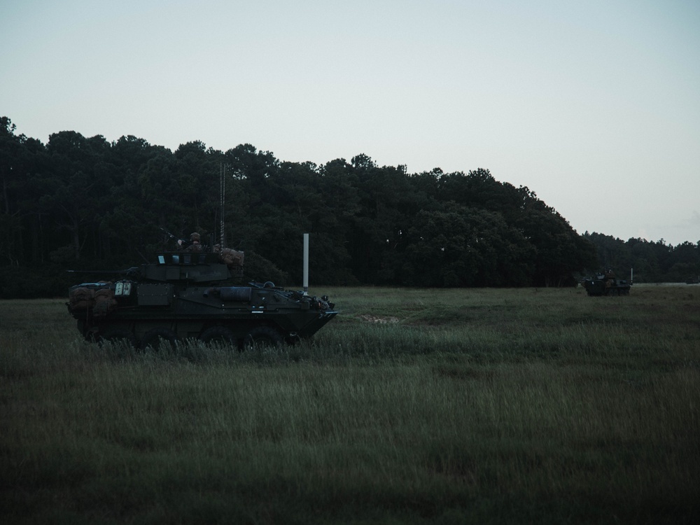 22nd MEU(SOC) | LAR Conducts Amphibious Assault During COMPTUEX