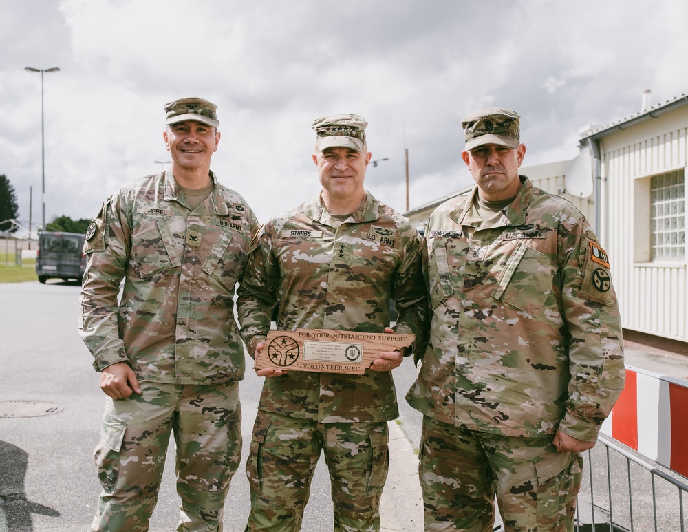 Army National Guard Director Honors Task Force Saber Troops Supporting JMTG-U Mission