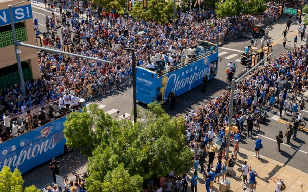 RS OKC Marines attend OKC Thunder Champions Parade