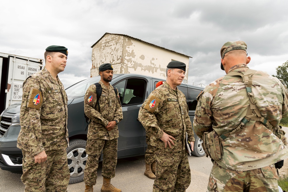 Canadian Brig. Gen. Patrick Robichaud Observes Training with Lt. Col. Kenneth Rivard