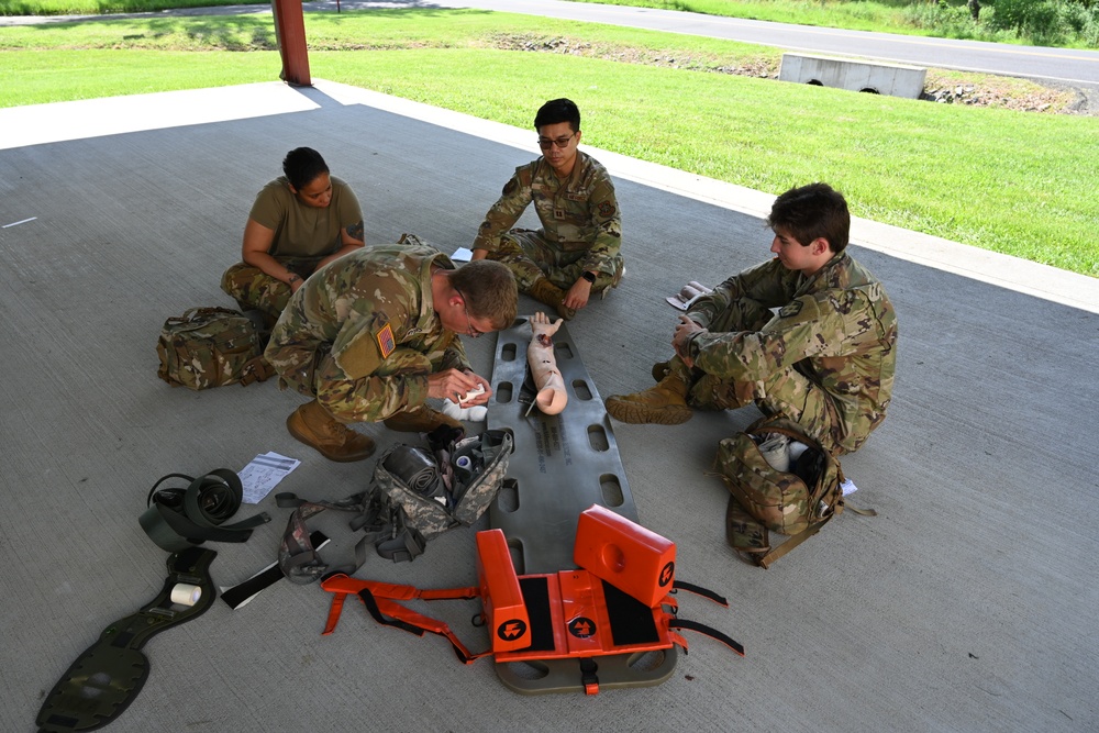 Combat Lifesaver Training