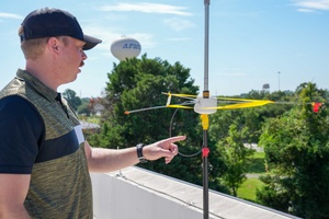 The Green wire or the Green Wire?