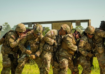1222nd Engineer Company conducts claymore and linear charge detonation
