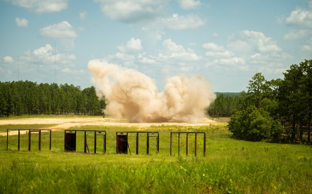 1222nd Engineer Company conducts claymore and linear charge detonation