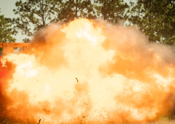 1222nd Engineer Company conducts claymore and linear charge detonation