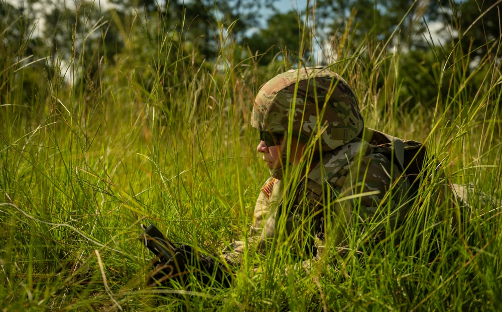 1222nd Engineer Company conducts claymore and linear charge detonation