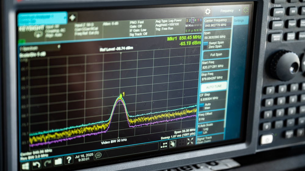ANG Airmen perform no-notice electromagnetic training during Resolute Space 2025