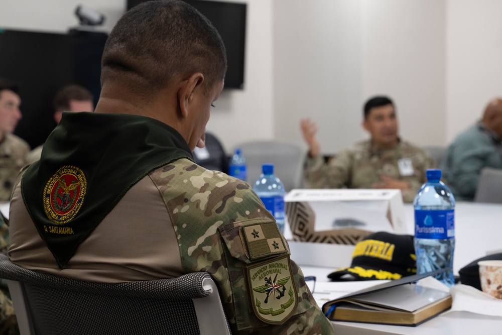 One Curriculum, Two Flags; U.S. Army and Panamanian security forces leaders meet and collaborate