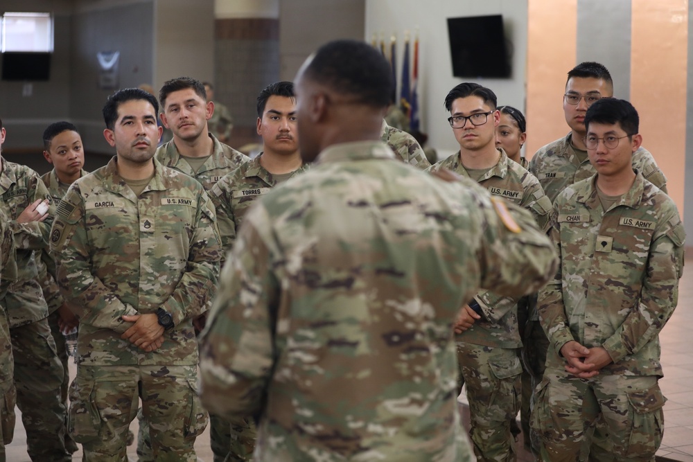 Welcome Home: 312th AG Company A1 Postal Team Returns from Operation Inherent Resolve 