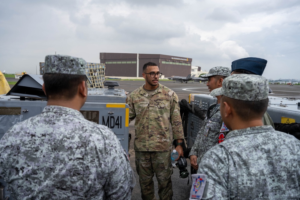 Cope Thunder 25-2: USAF maintainers lead subject matter expert exchange with PAF