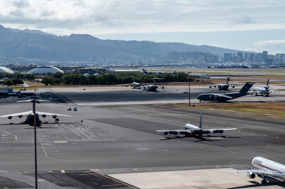 The 15th Wing supports incoming aircraft in support of REFORPAC 25