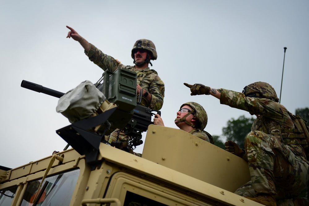 National Guard MPs fire Mark 19 grenade launchers National Guard MPs fire Mark 19 grenade launchers