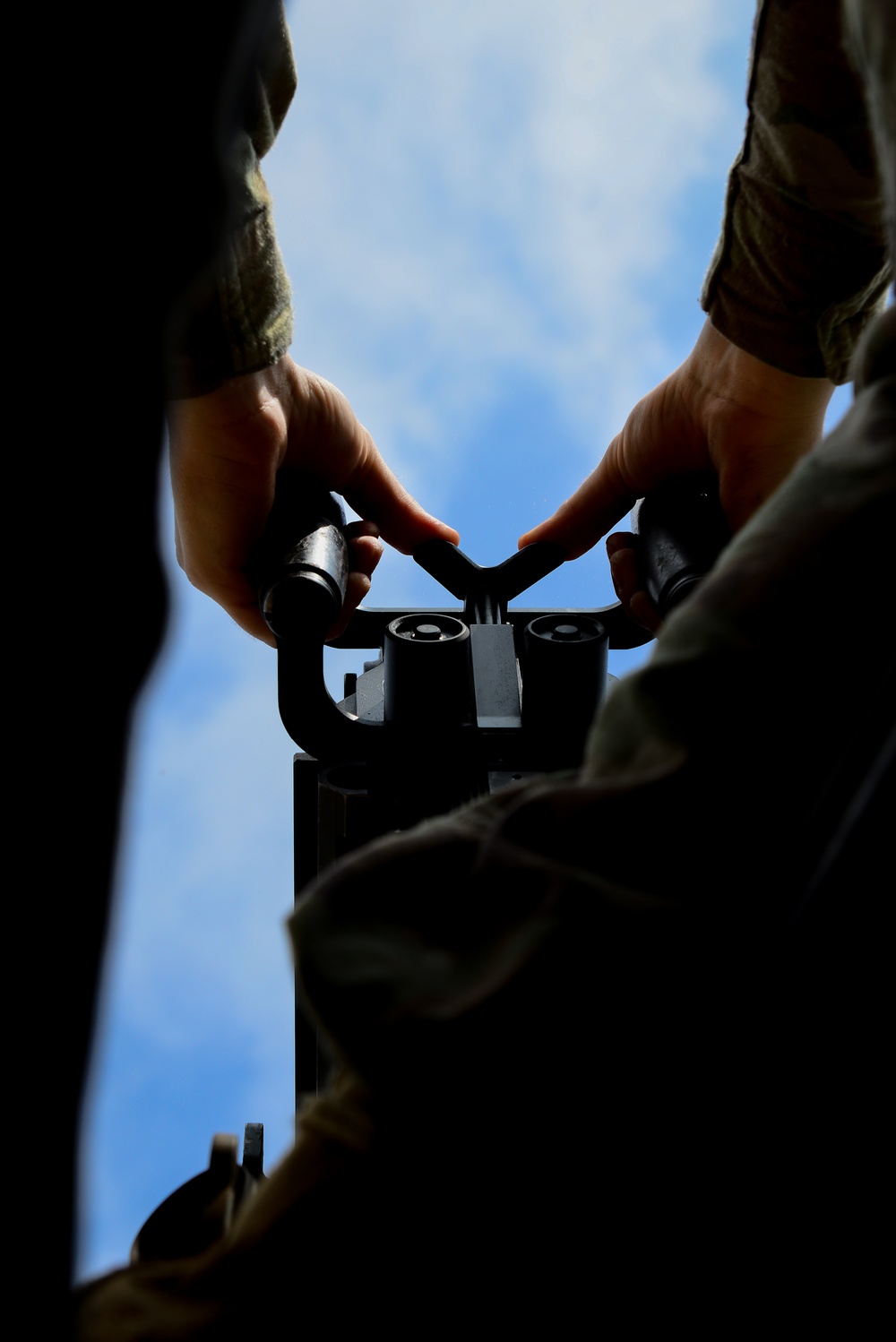 National Guard MPs fire Mark 19 grenade launchers National Guard MPs fire Mark 19 grenade launchers