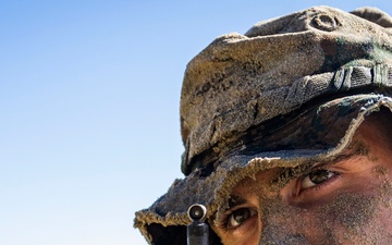 31st MEU Boat Company Secures Beach Landing Site during Exercise Talisman Sabre 25