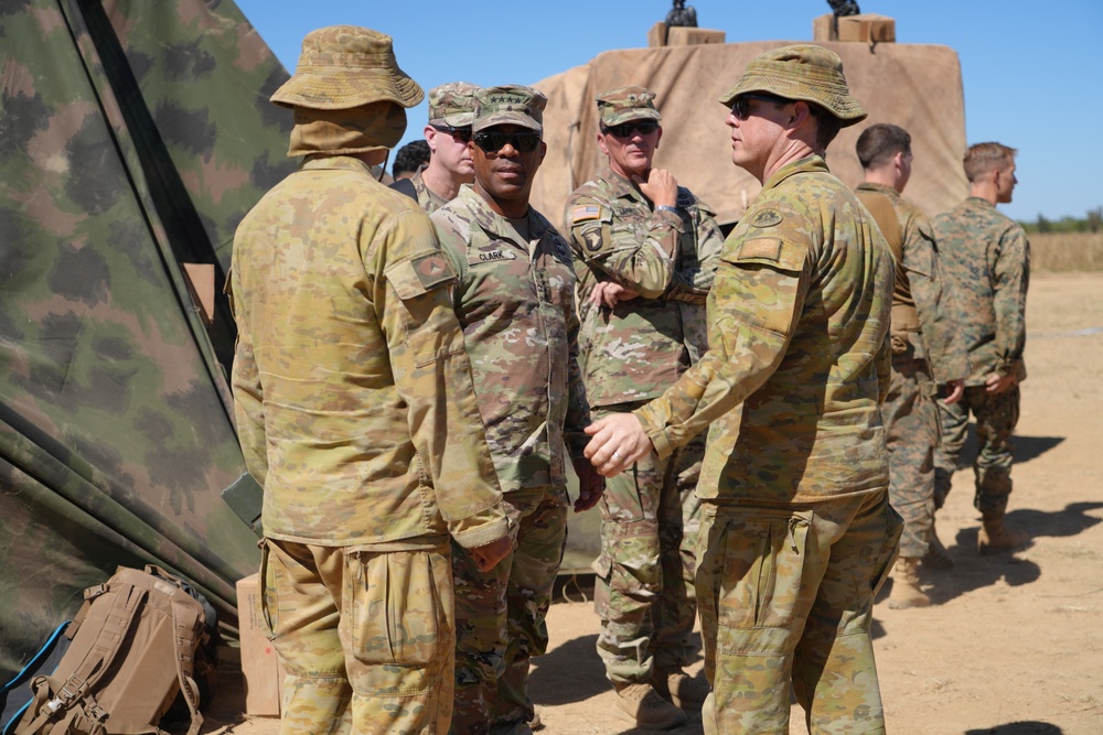 USARPAC Commanding General Visits Troops During Talisman Sabre