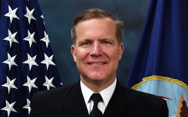 Commander, Navy Region Europe, Africa, Central Conducts Change of Command