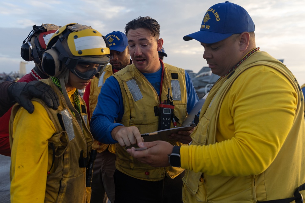 USS Gerald R. Ford (CVN 78) Conducts Flight Deck Firefighting Drills